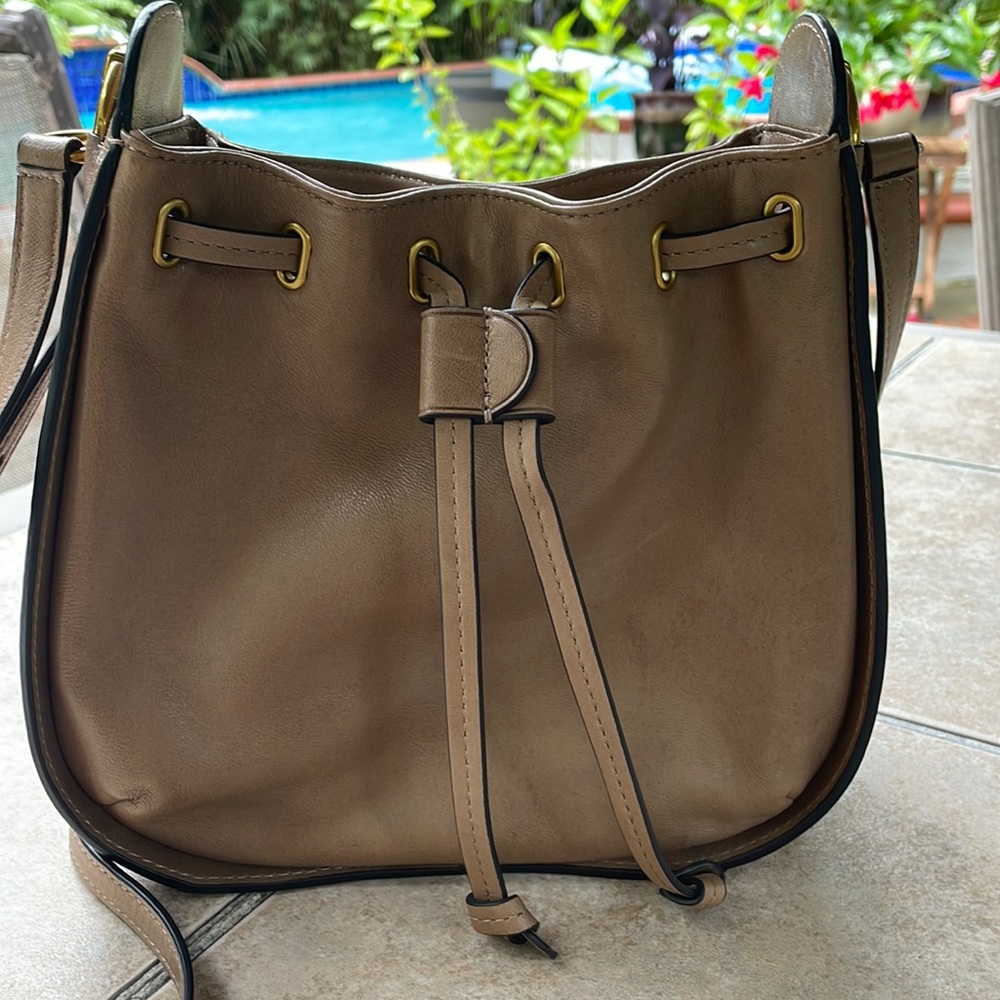 Gorgeous Frye Crossbody